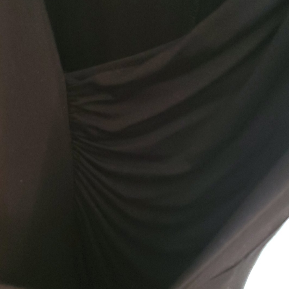 Dress - Picture 4 of 8